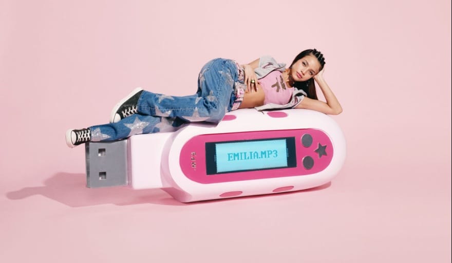 Emilia fenomenal: 3 veces Vélez 2 emilia en velez